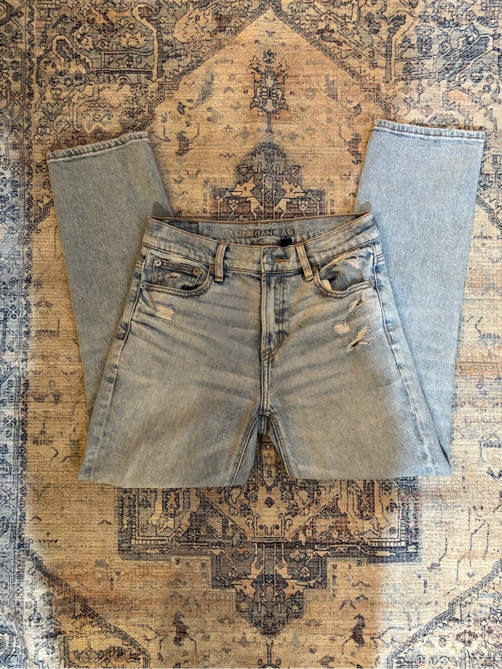 American EagleLight Wash Super High Rise Ankle Straight Jeans Size 2